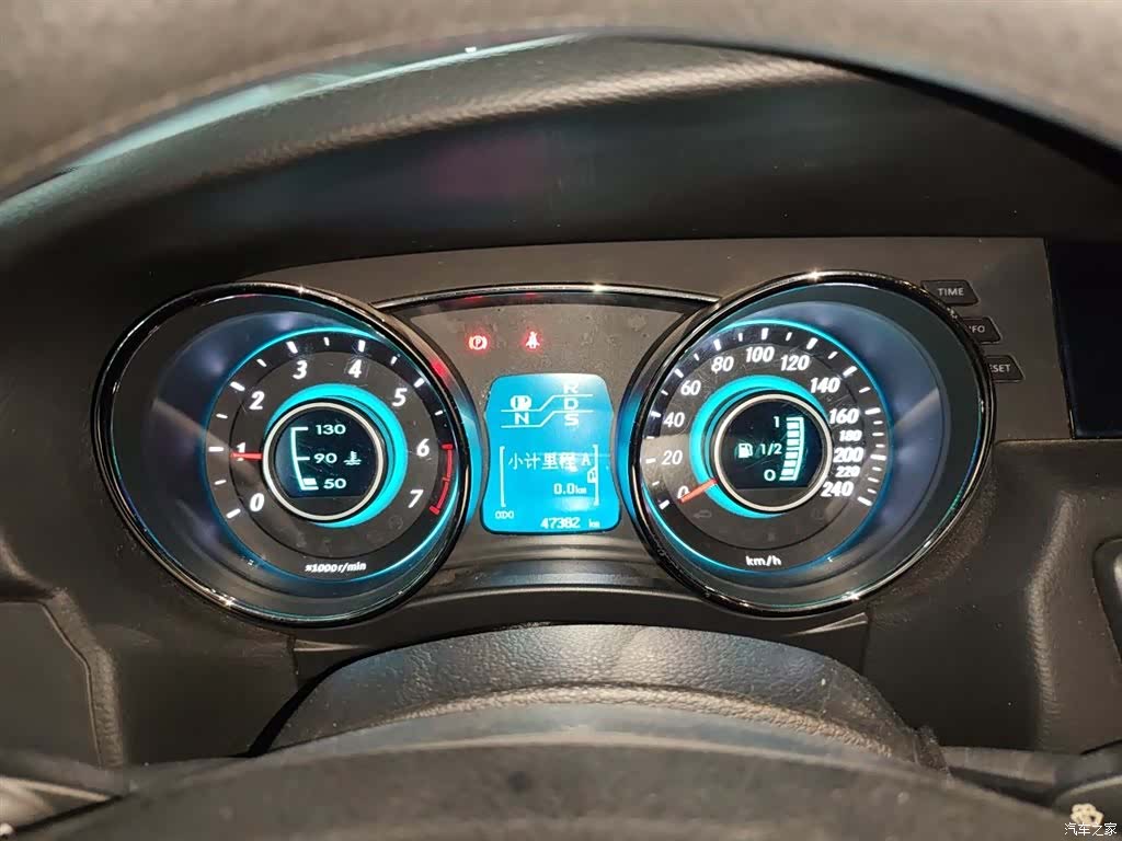 BAIC D50, 2016 12