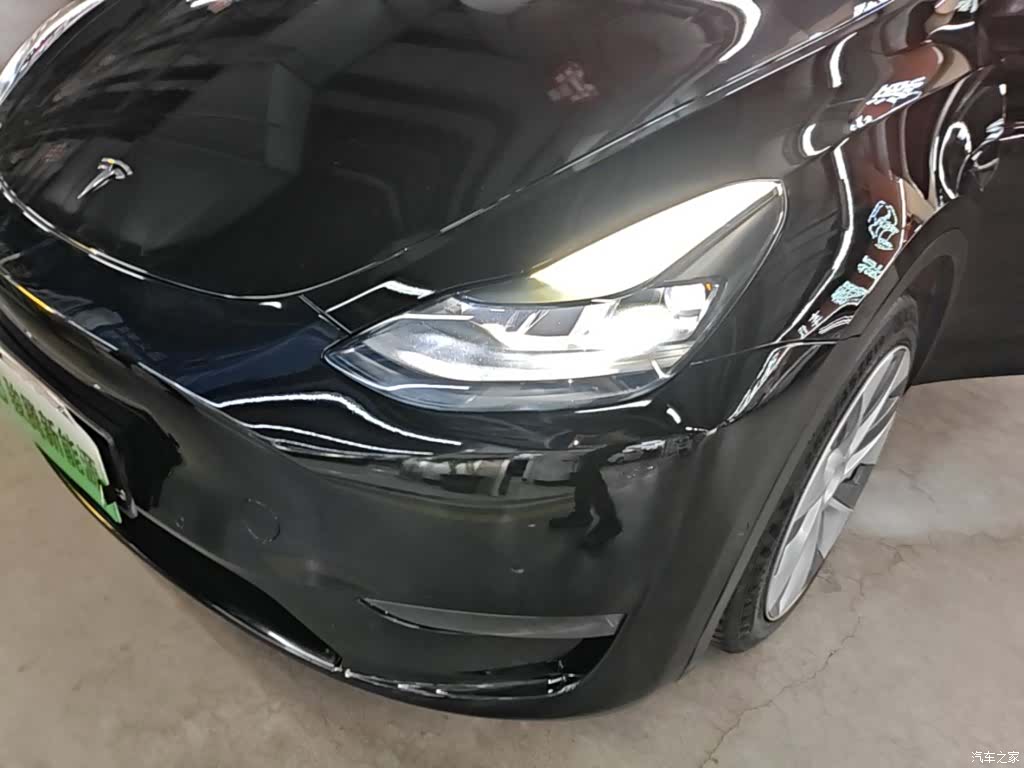 Tesla Model Y, 2022 24