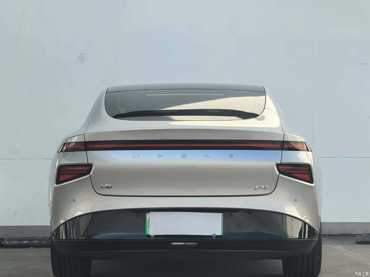 Xpeng P7, 2021 9