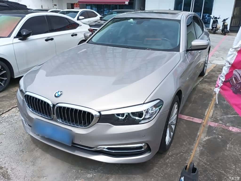 BMW 5 Series, 2017 1