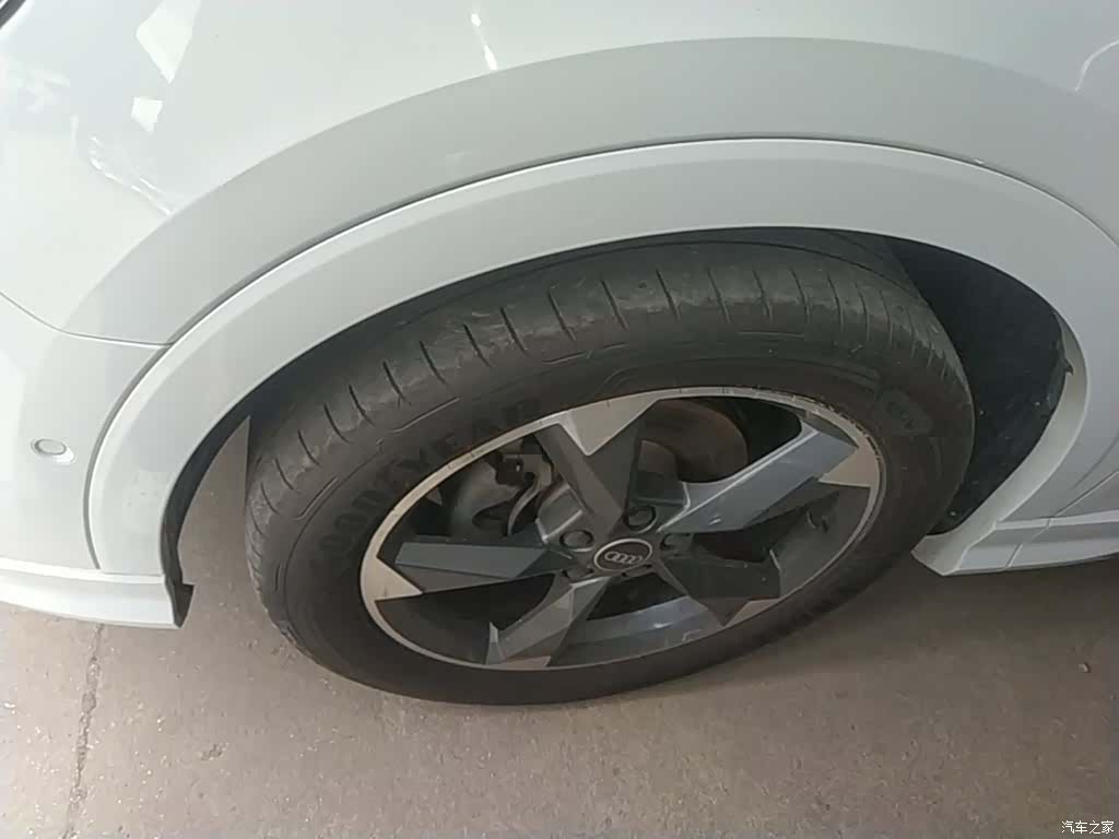 Audi Q3, 2021 23