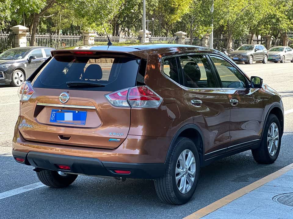 Nissan Qijun