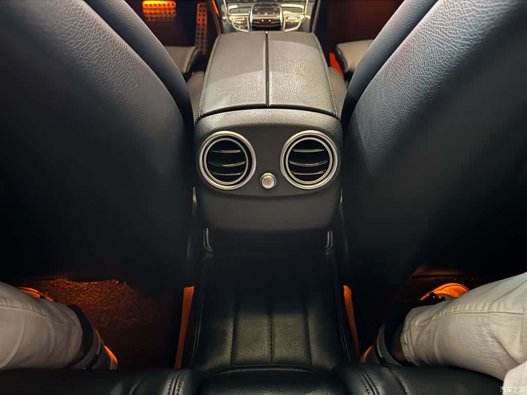 Mercedes-Benz C-Class, 2018 13