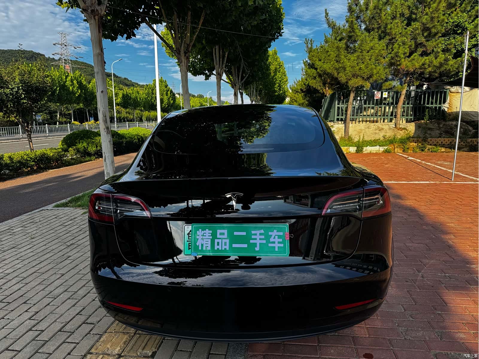 Tesla Model 3, 2022 все фото