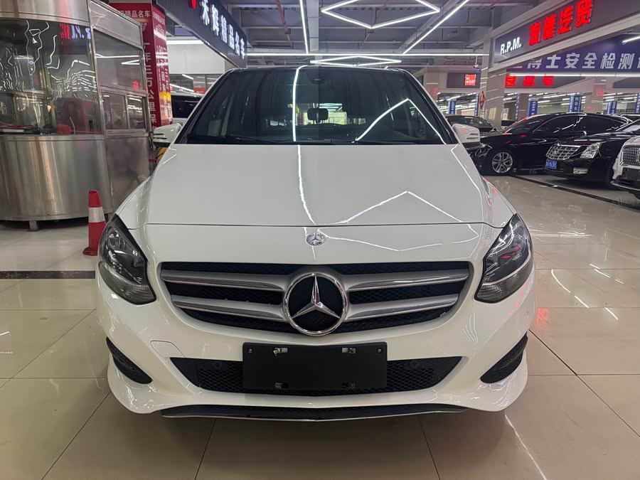 Mercedes-Benz B-Class 2016, фото 2