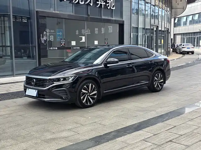 Volkswagen Passat 2025 — купить из Китая под заказ