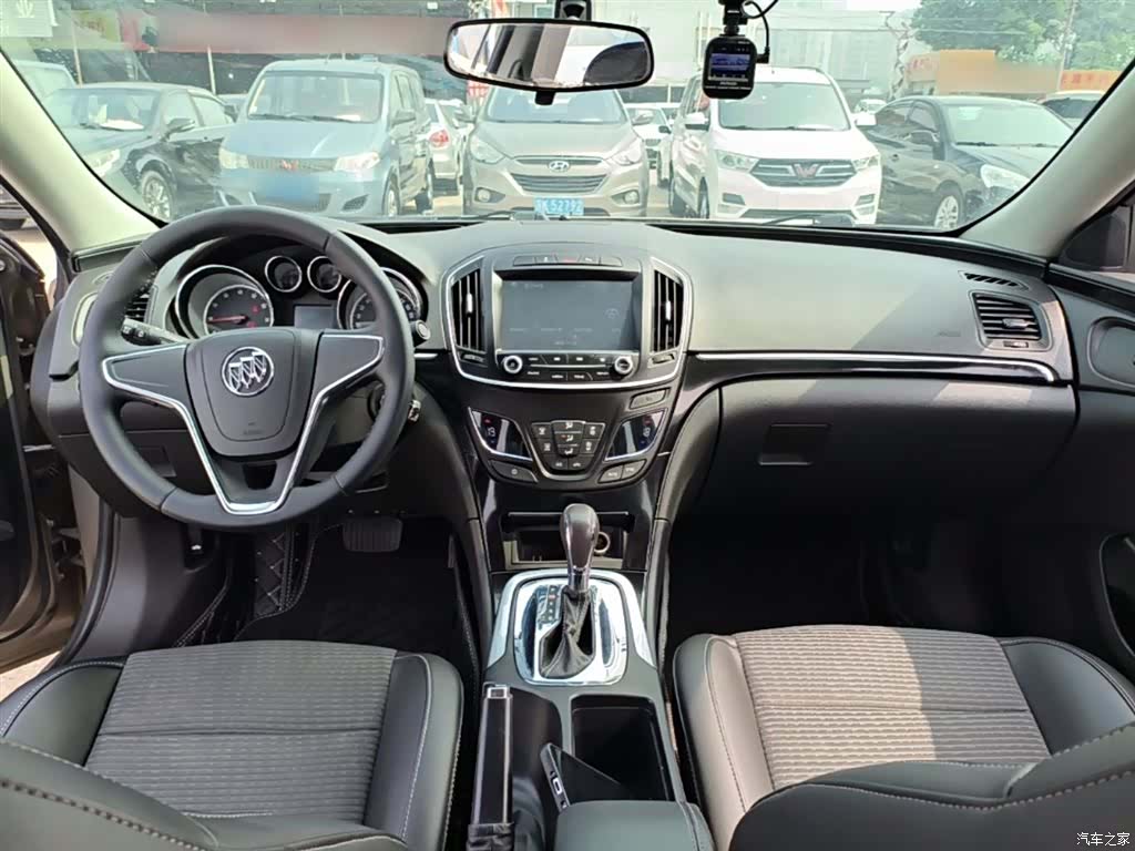 Buick Regal, 2015 10