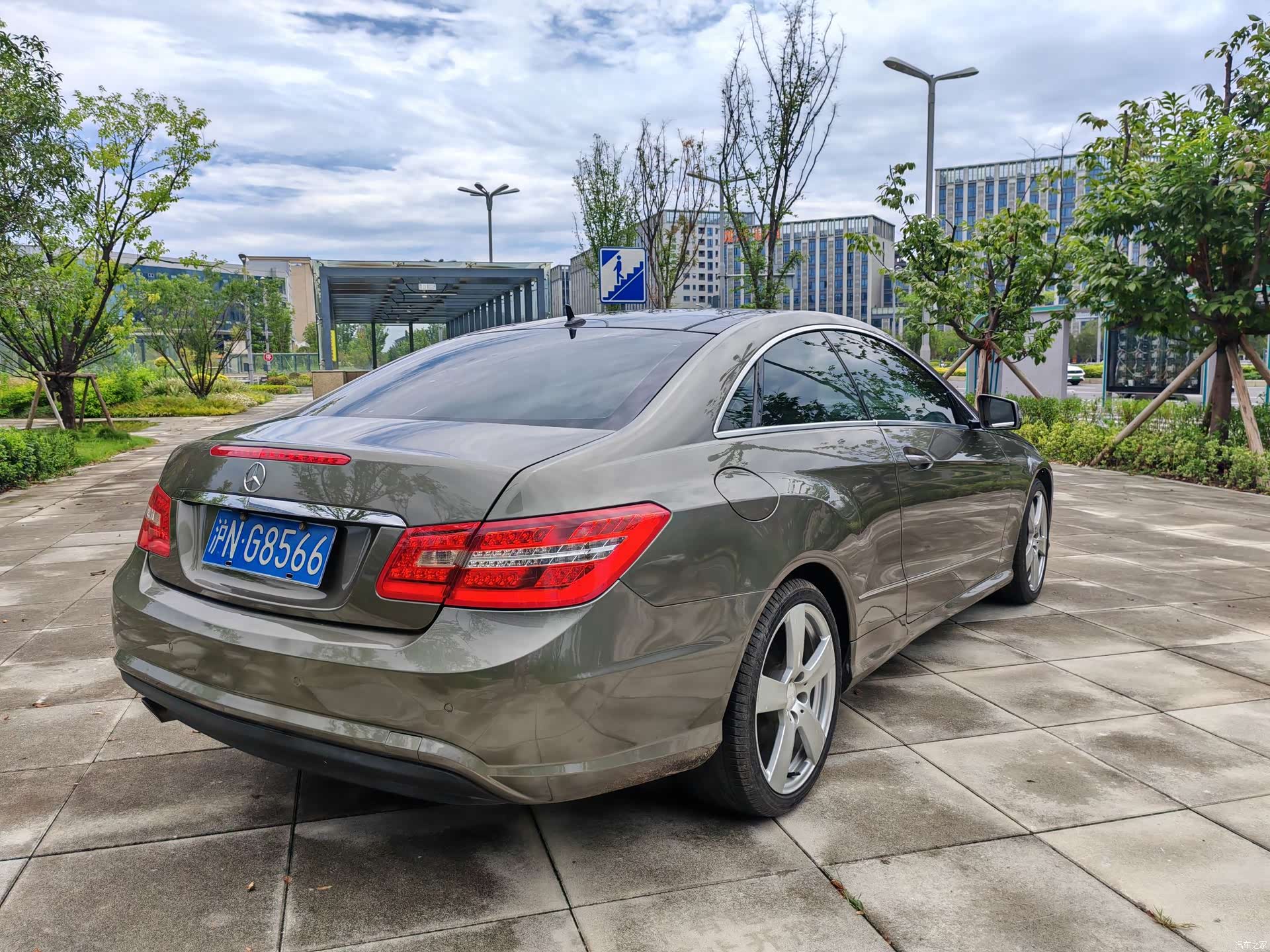 Mercedes-Benz E-Class, 2013 6