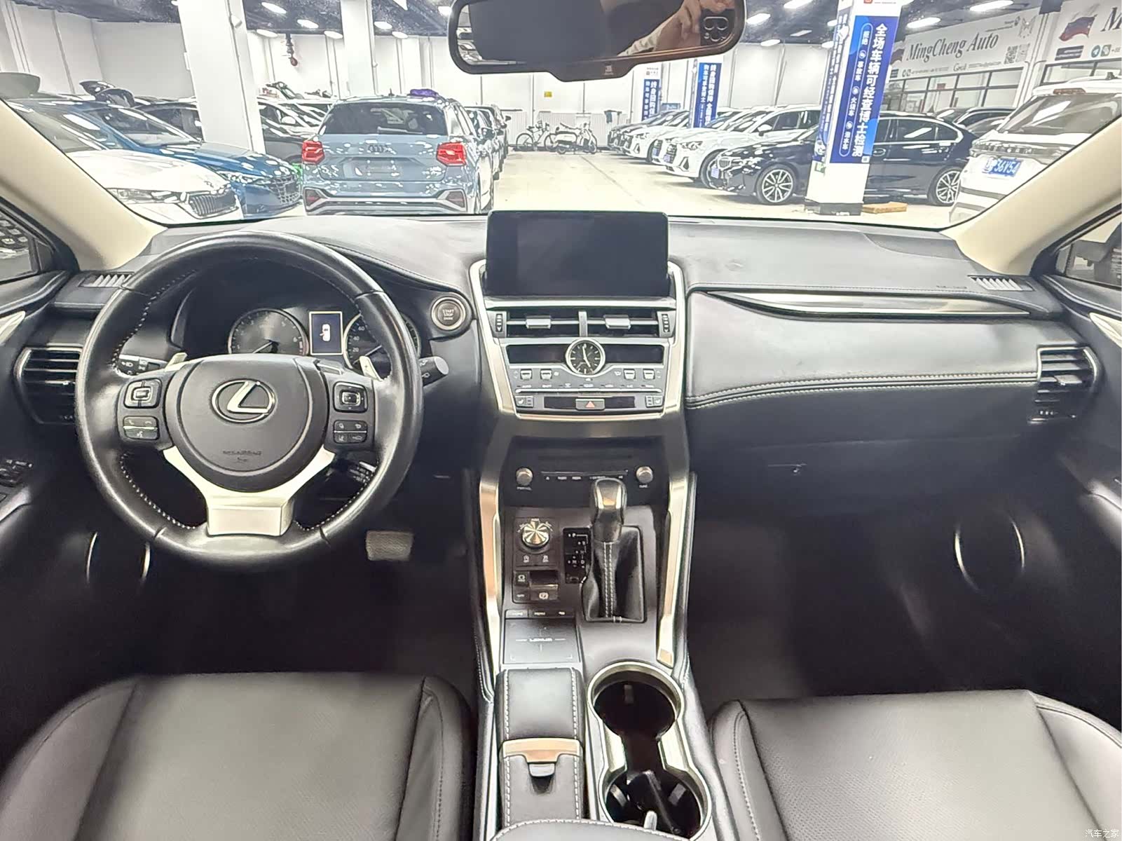 Lexus NX, 2021 19