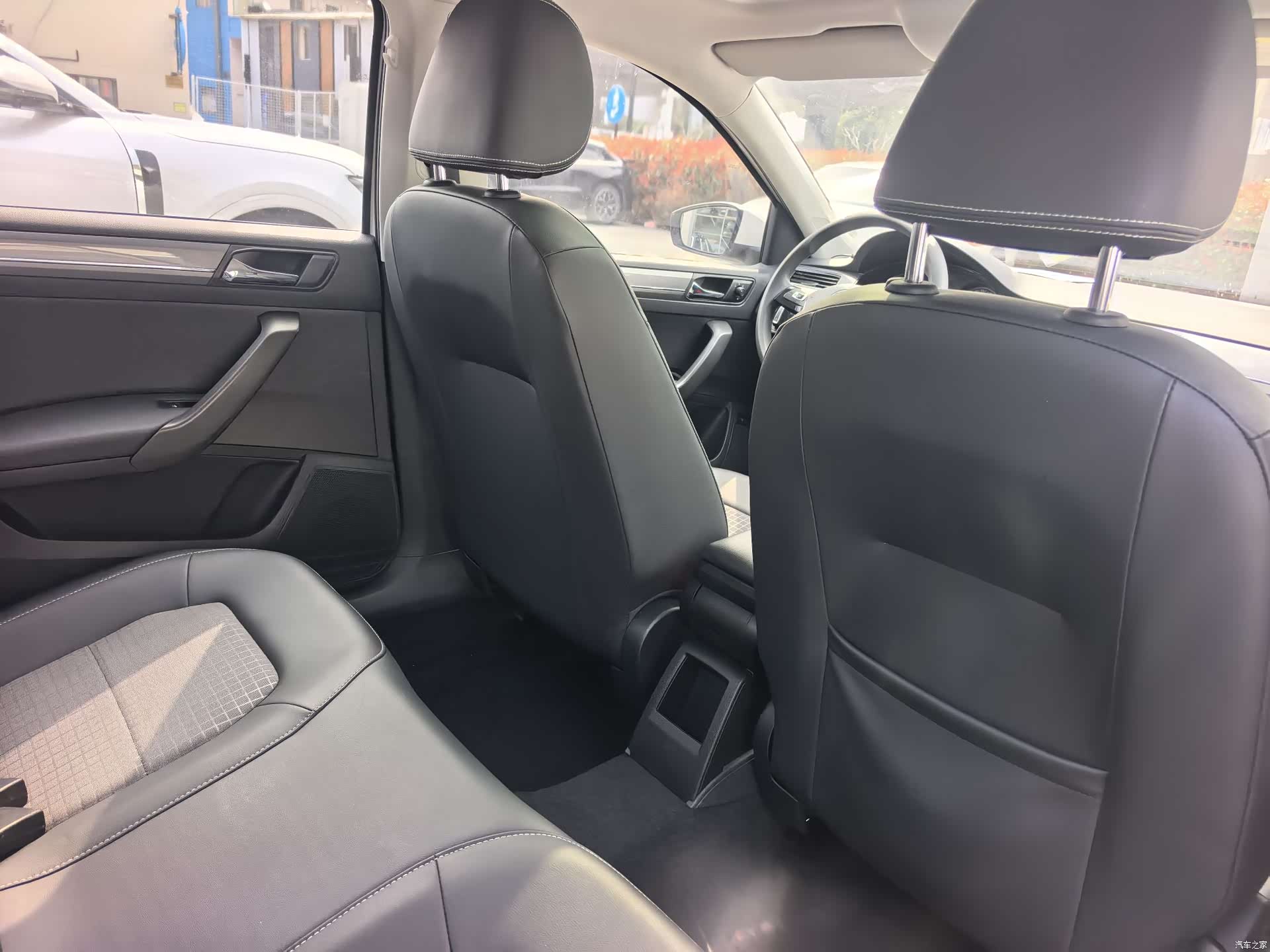 Volkswagen Santana, 2018 18