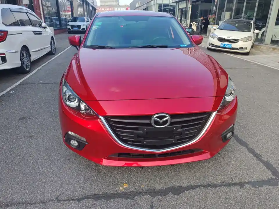 Mazda 3 Angkesaila