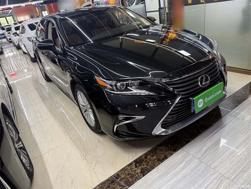 Lexus ES, 2018 4