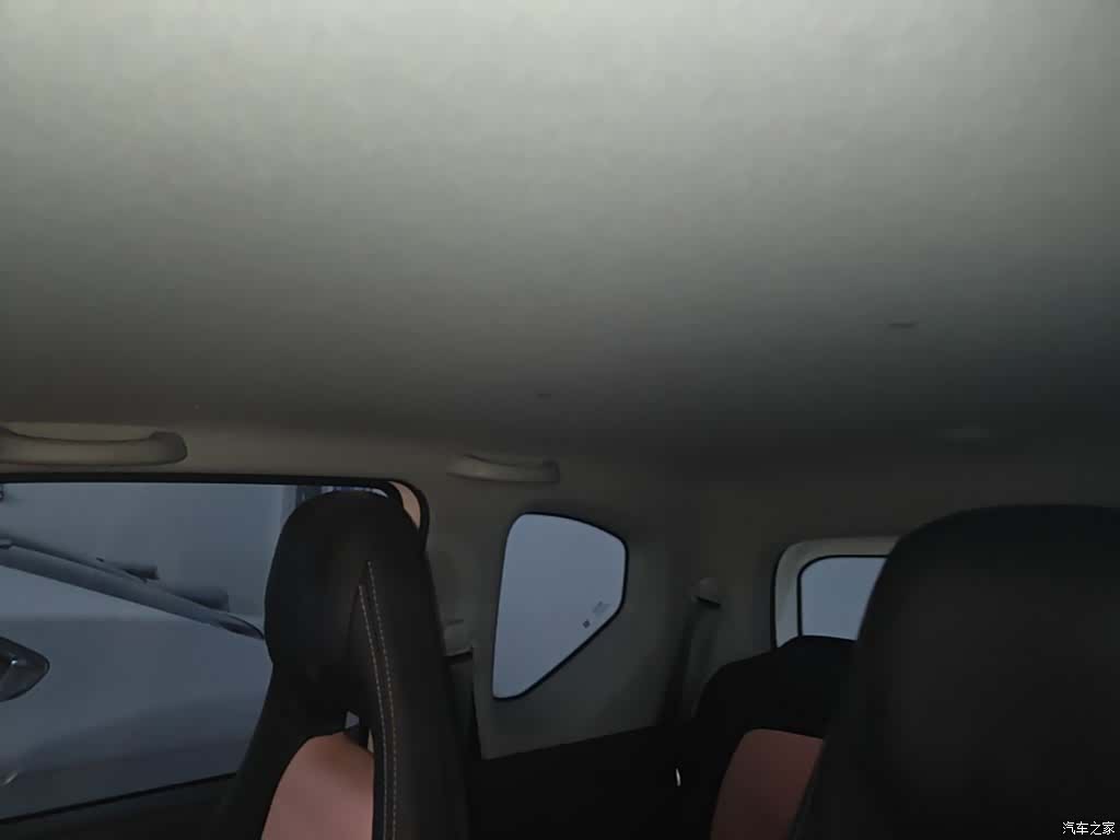 Wuling MINIEV, 2021 18