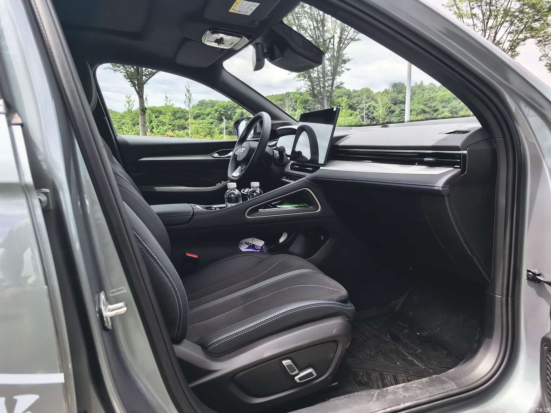 Geely Preface, 2025 15