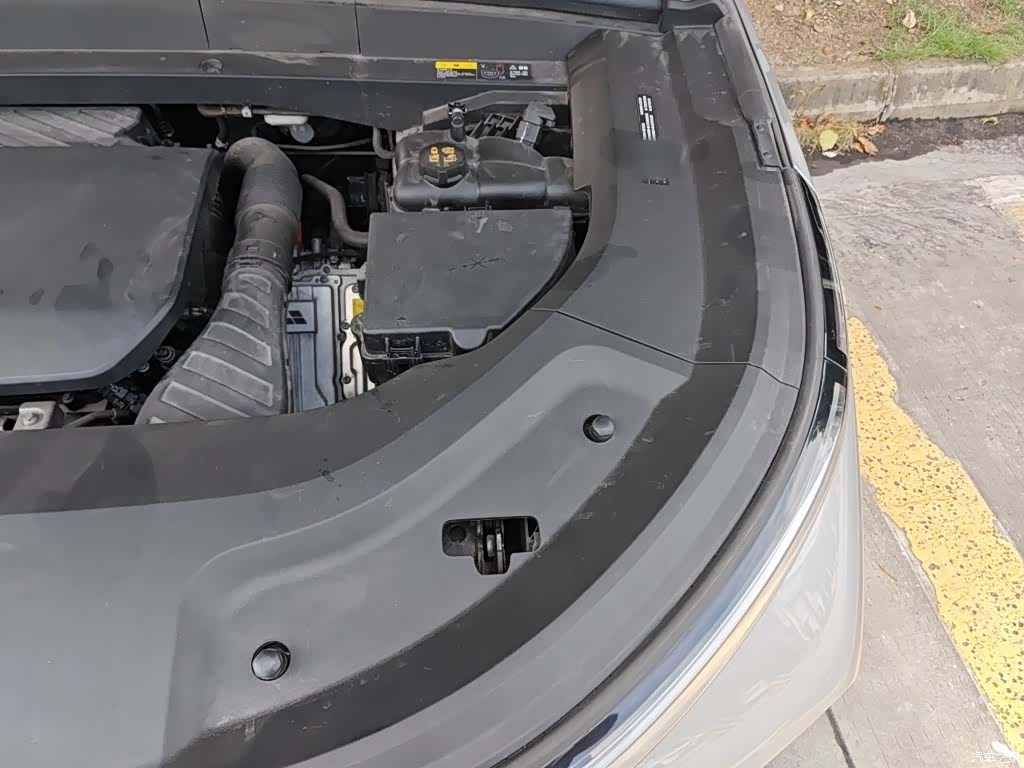 Li Auto L8, 2023 22