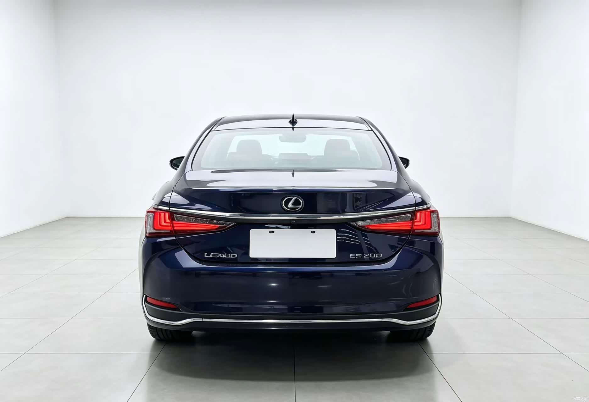 Lexus ES, 2021 8