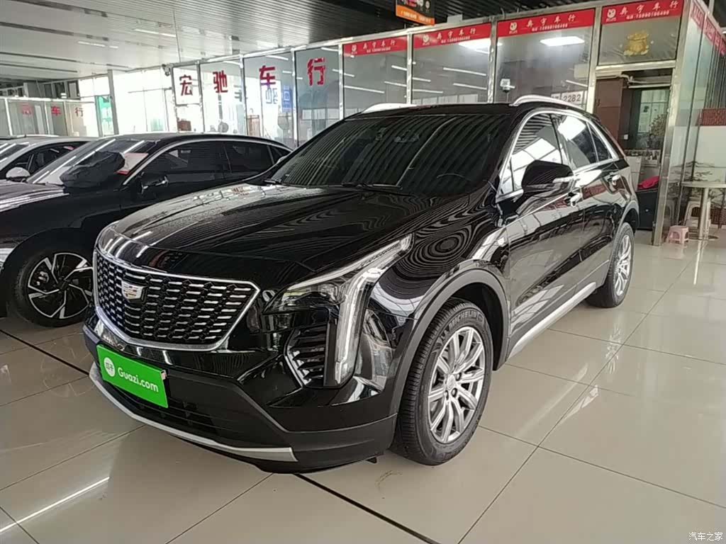 Cadillac XT4, 2021 2