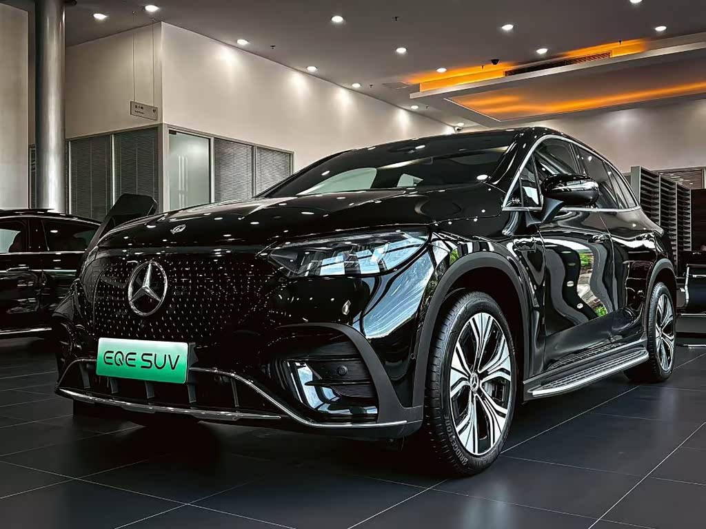 Mercedes-Benz EQE SUV