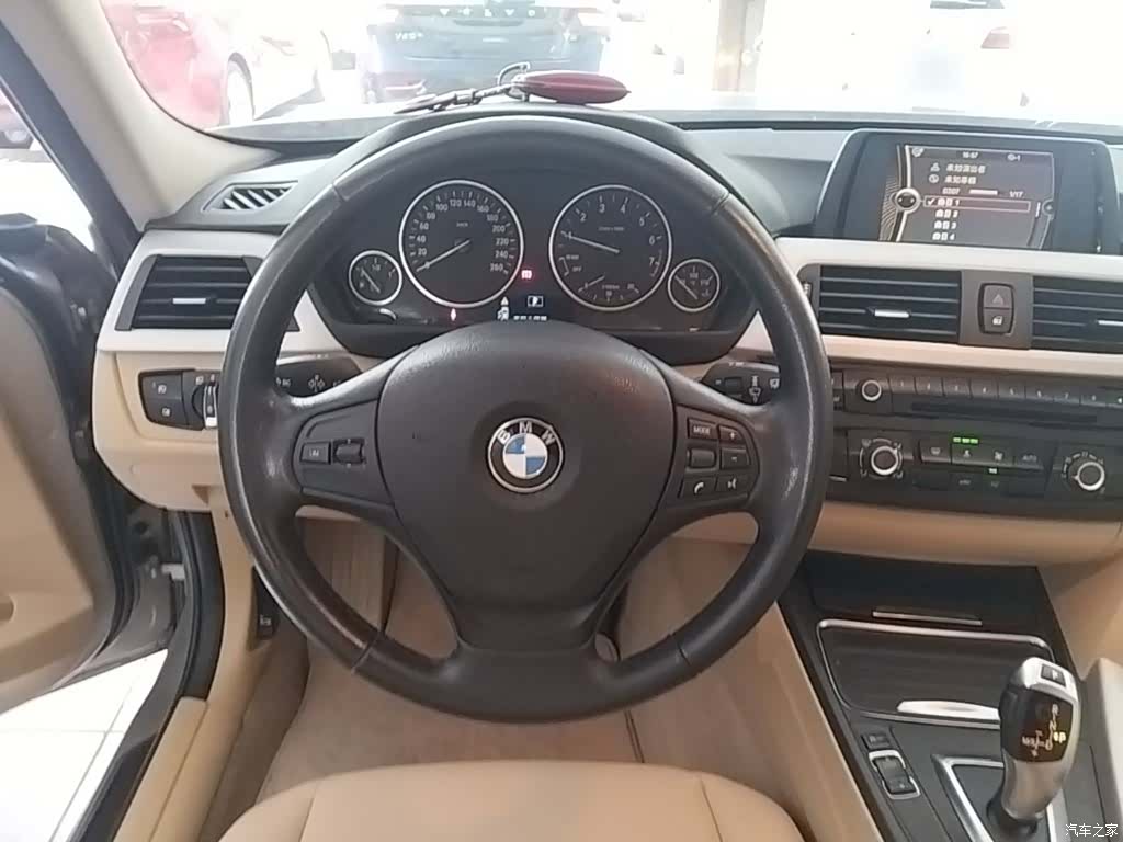 BMW 3 Series, 2015 11