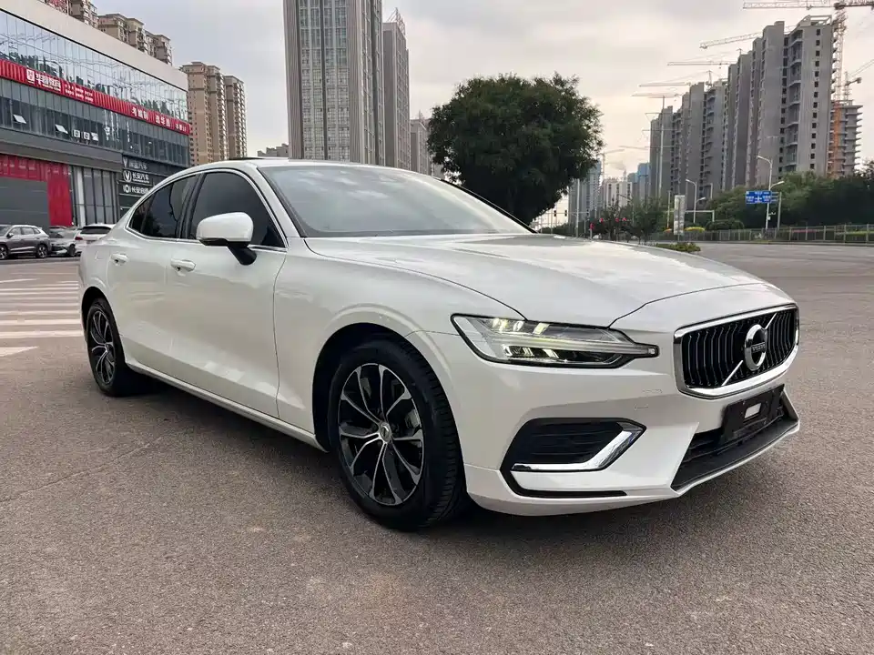 Volvo S60