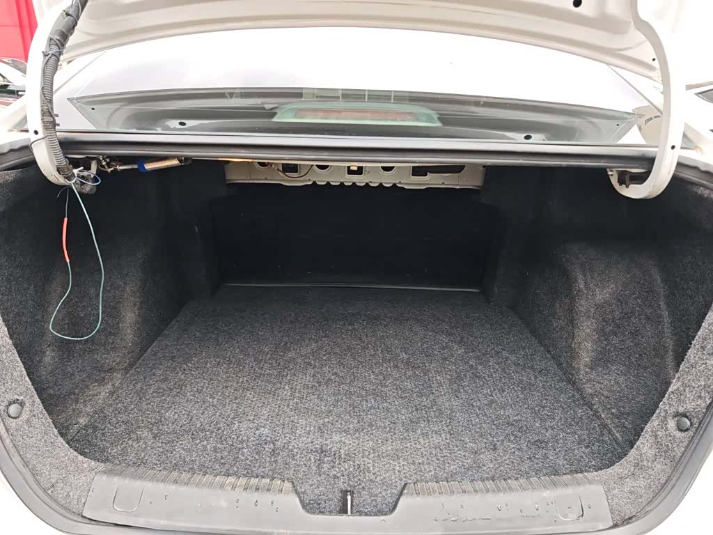 Chevrolet 320, 2019 25