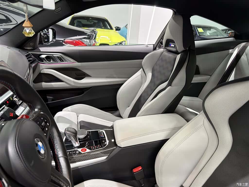 BMW M4, 2022 9