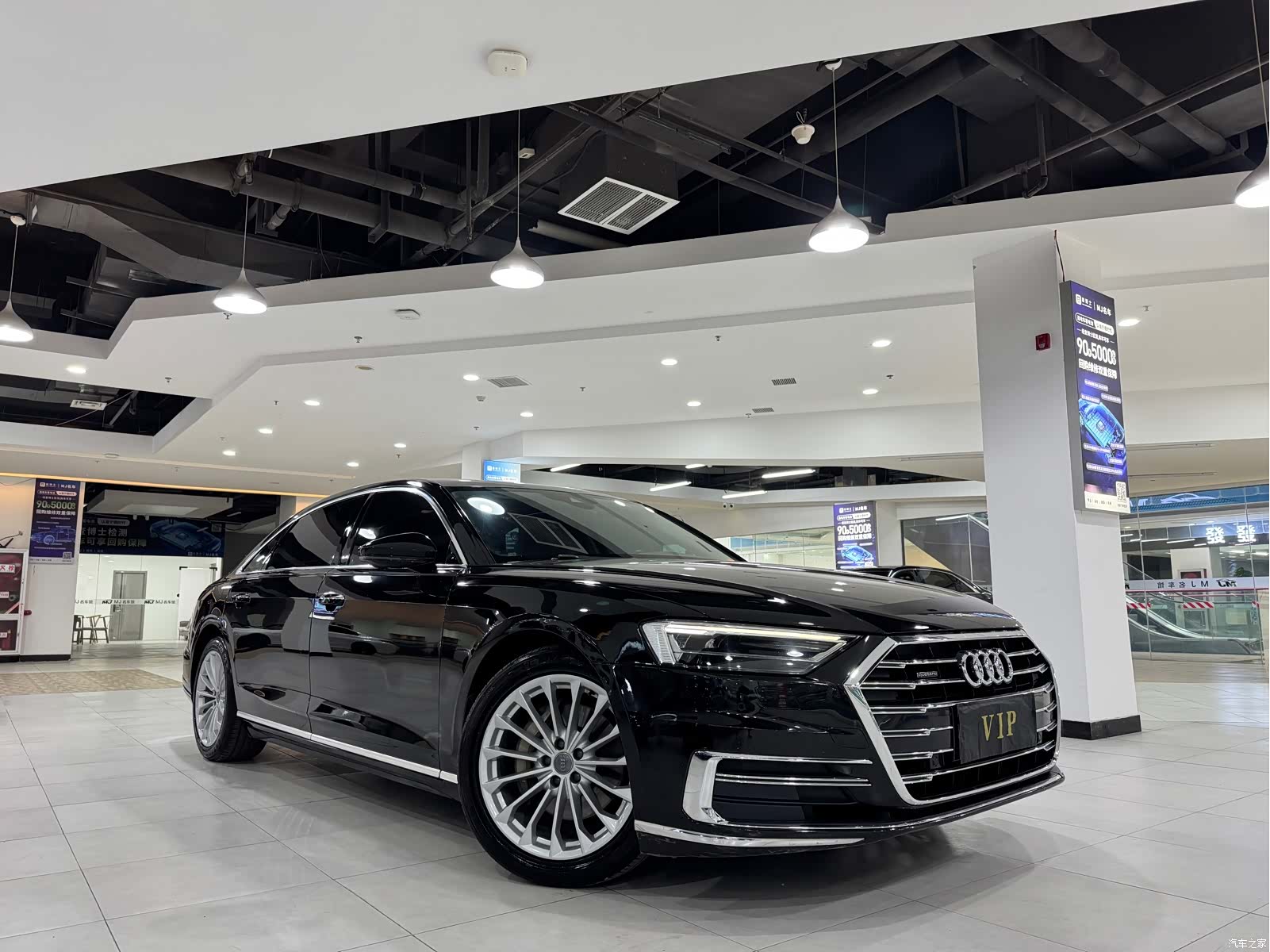 Audi A8L, 2020 3