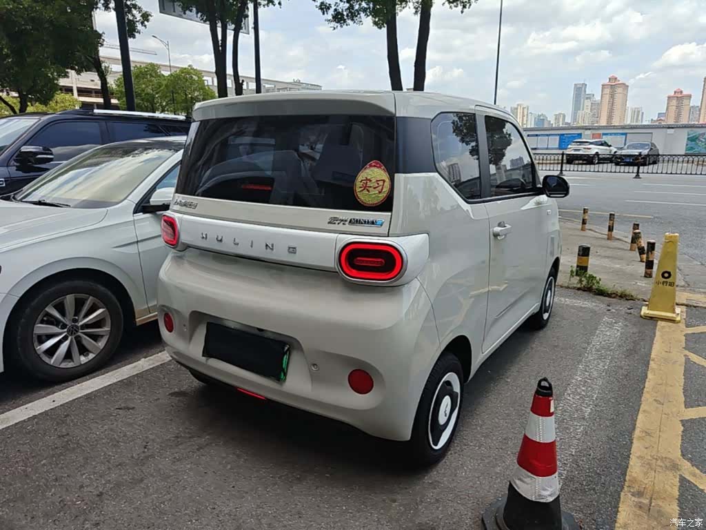 Wuling MINIEV, 2025 7