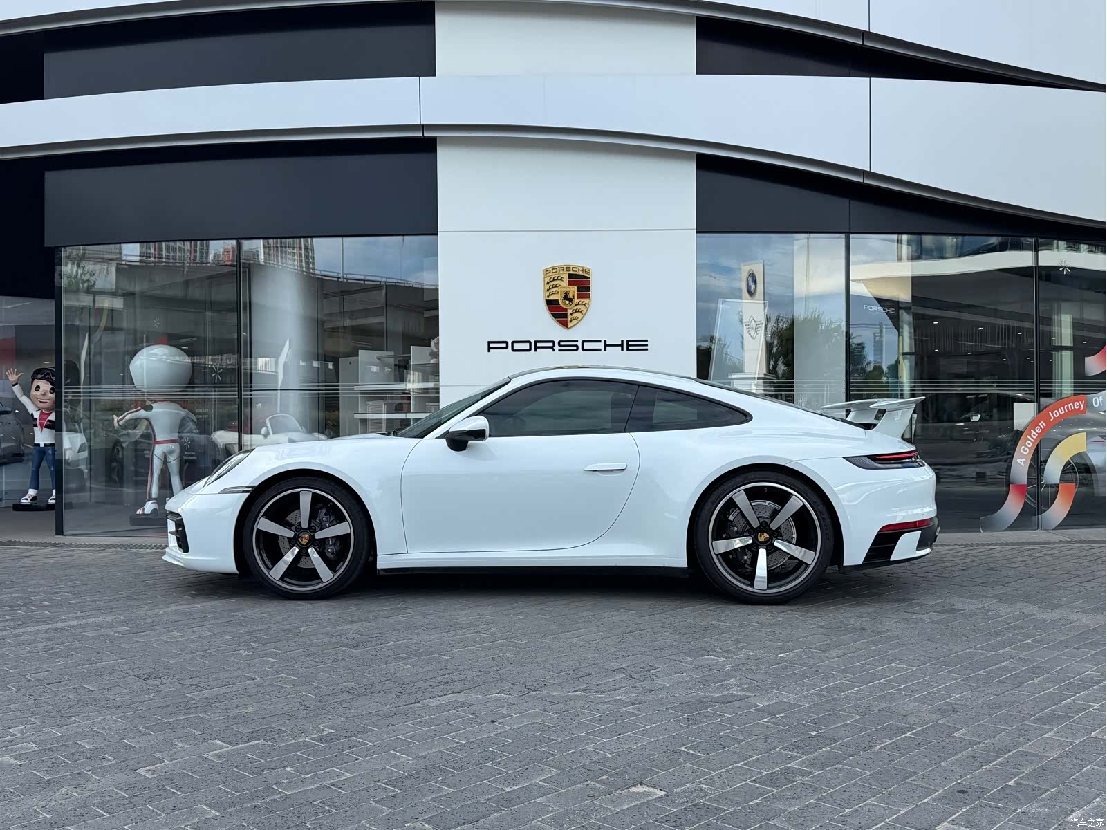 Porsche 911, 2022 4