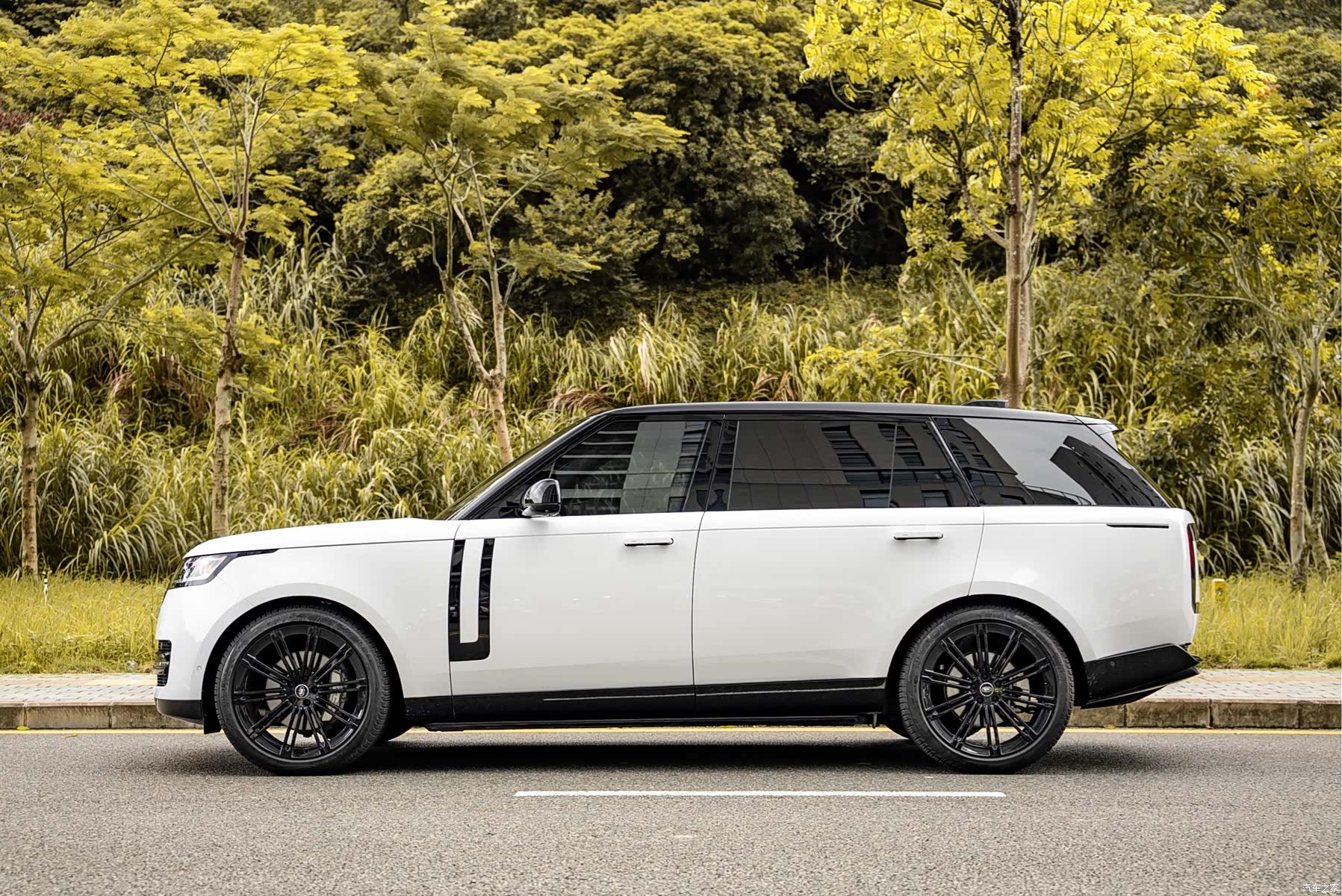 Land Rover Range Rover, 2026 все фото
