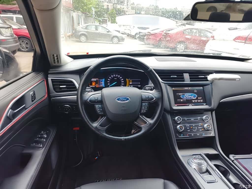 Ford Taurus, 2016 11