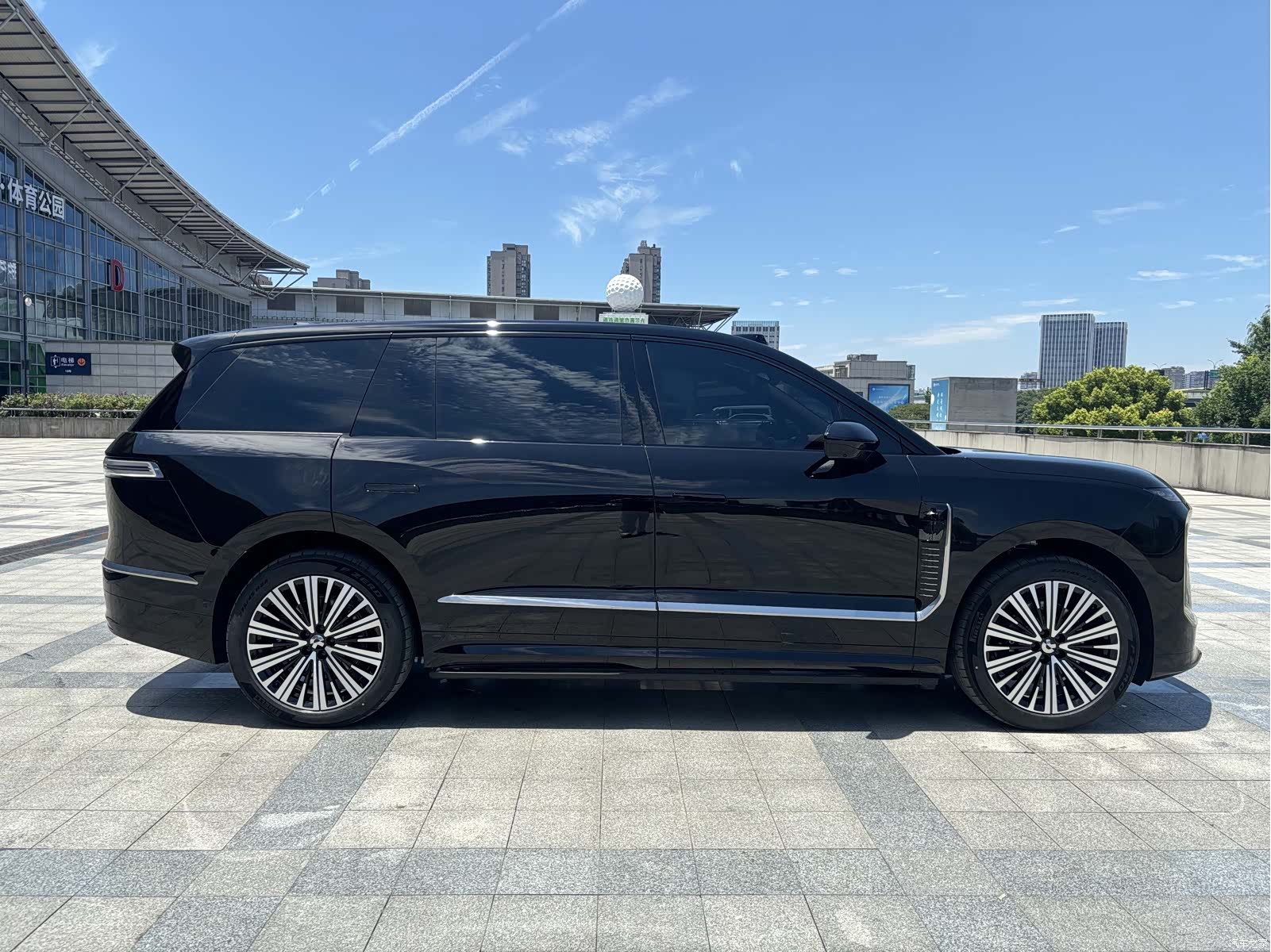 NIO ES9, 2026 4