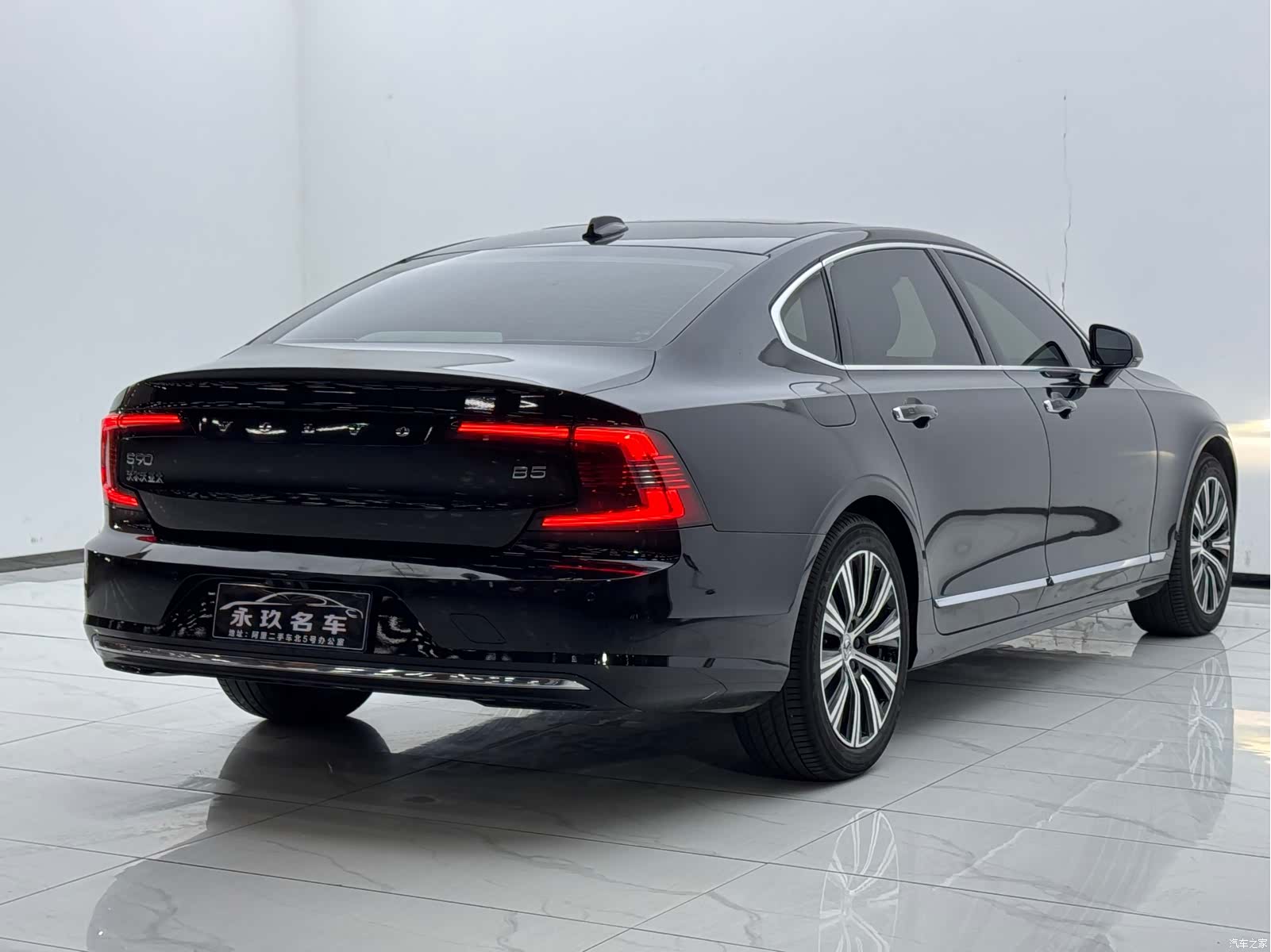 Volvo S90, 2021 все фото