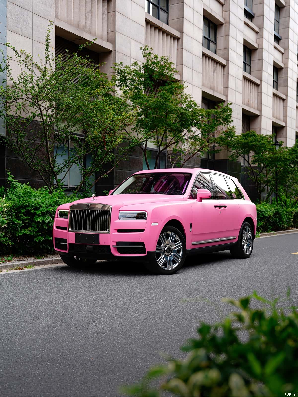 Rolls-Royce Cullinan, 2023 1