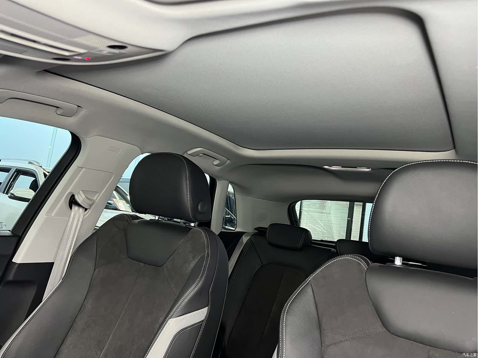 Audi Q3, 2021 12
