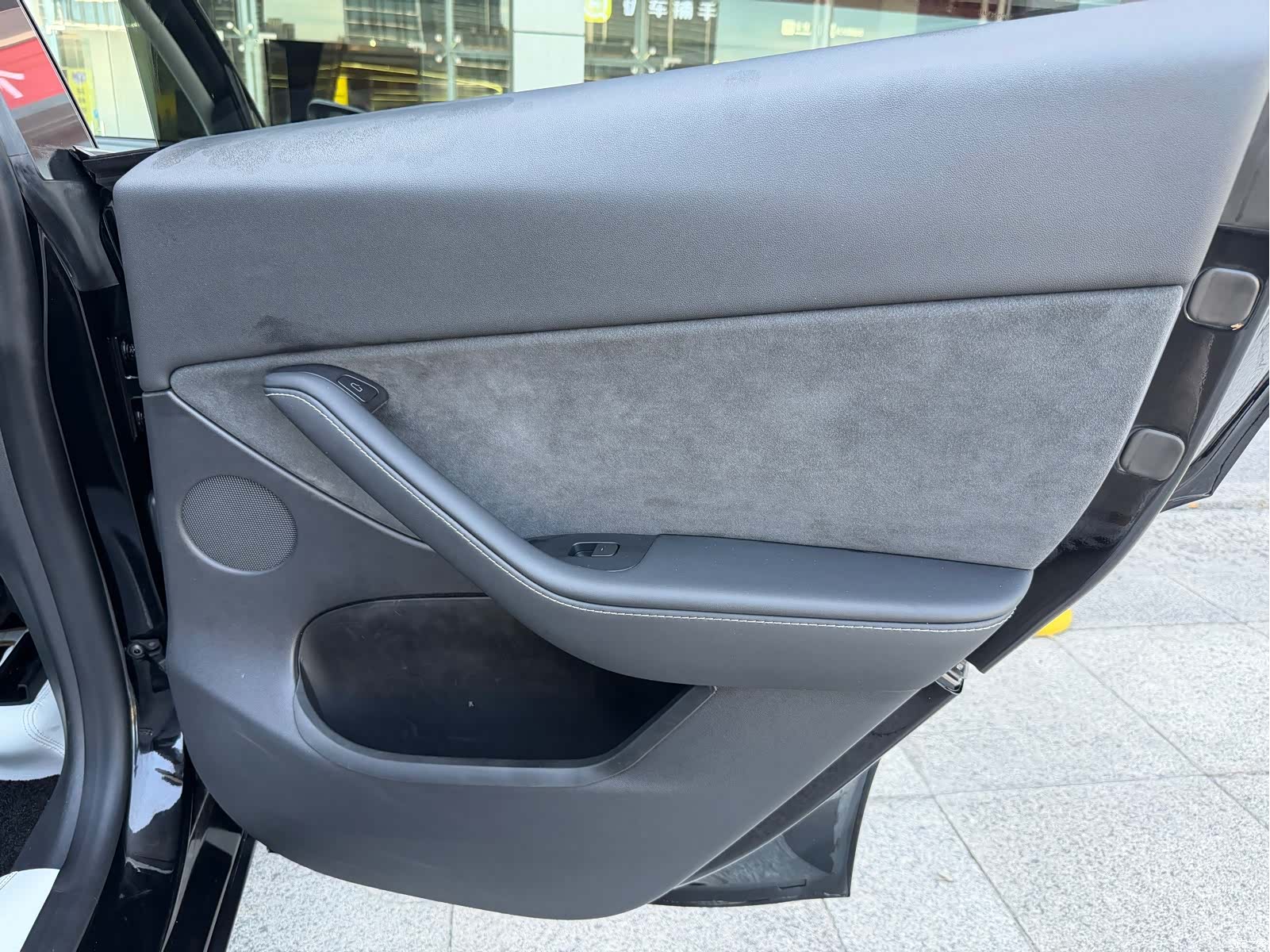 Tesla Model Y, 2023 22