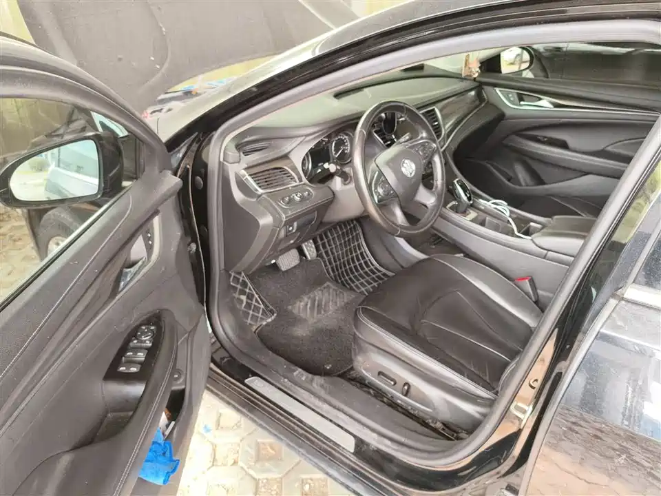 Buick Lacrosse