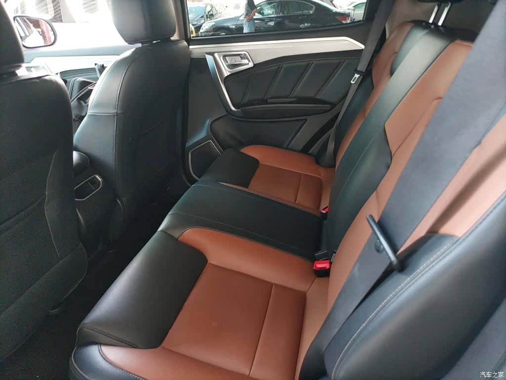 Geely X6, 2017 17