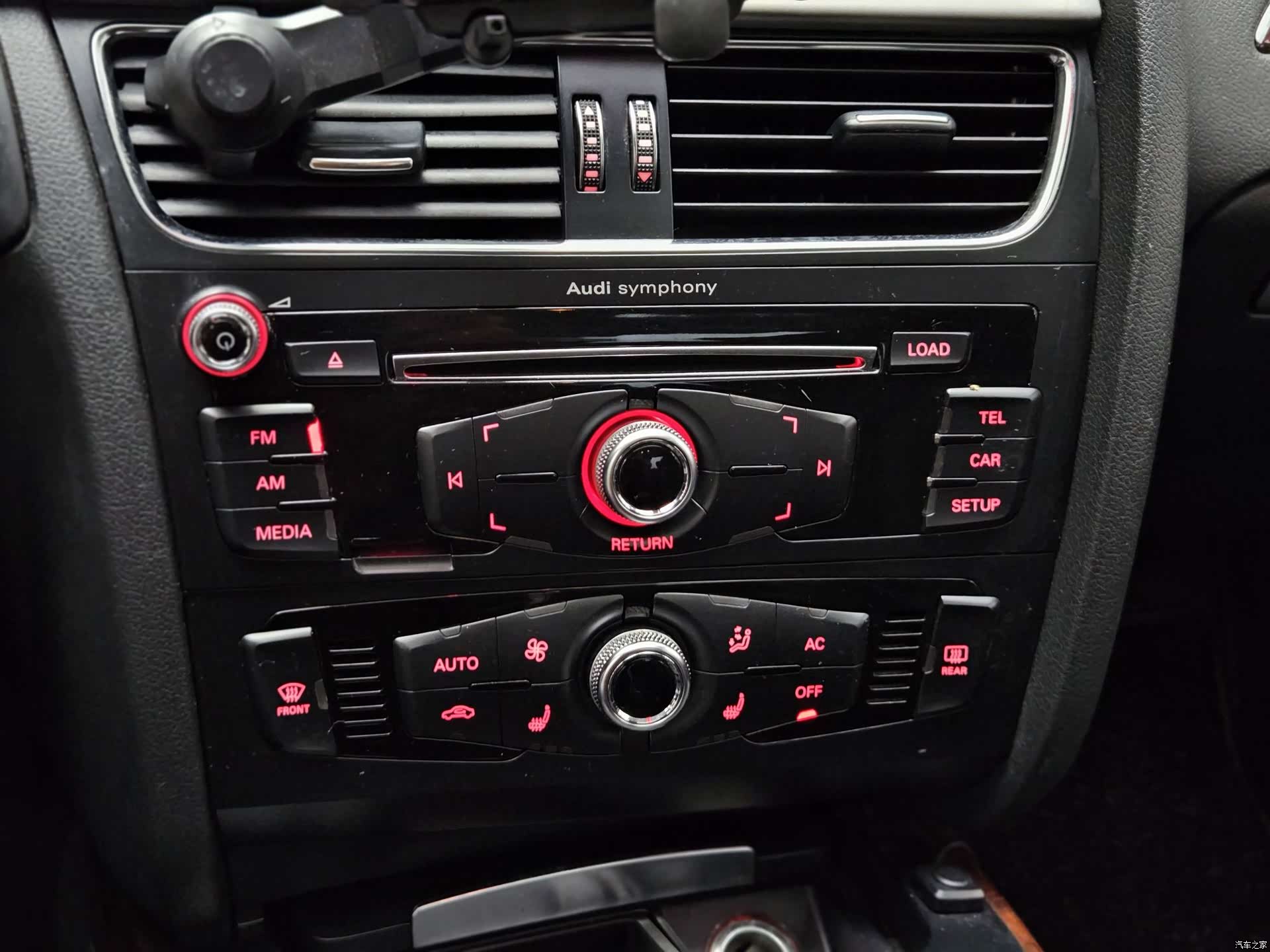 Audi A4L, 2012 16
