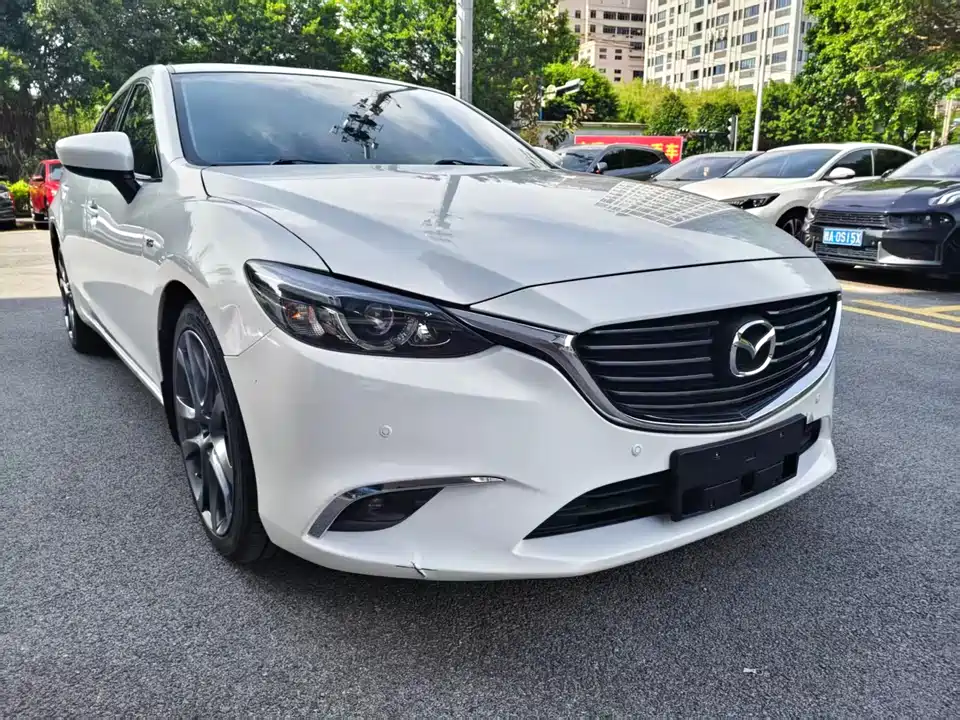 Mazda Atez