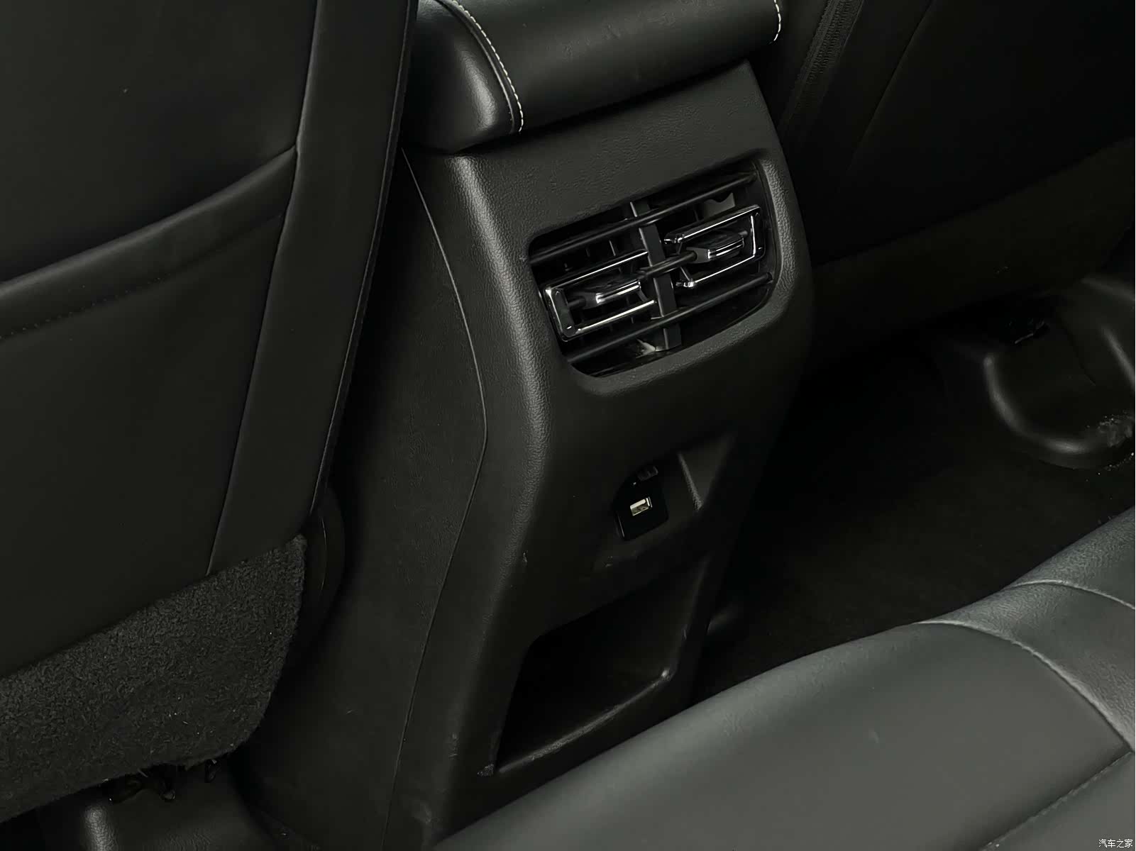 Haval M6, 2022 15