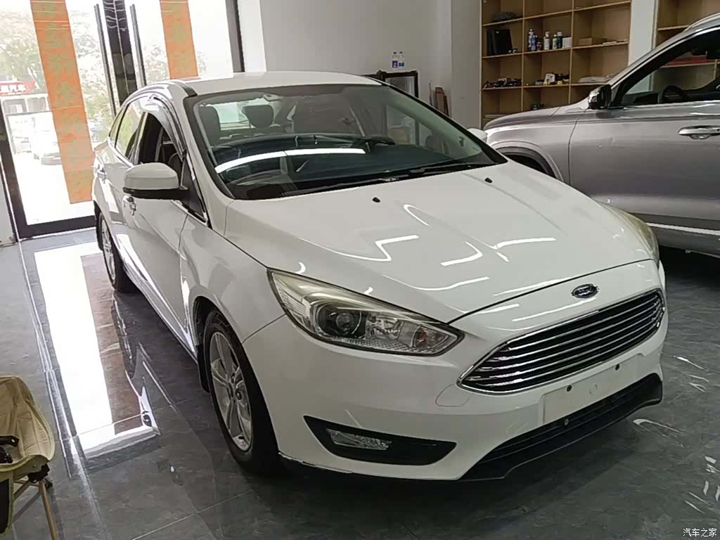 Ford Focus, 2016 4