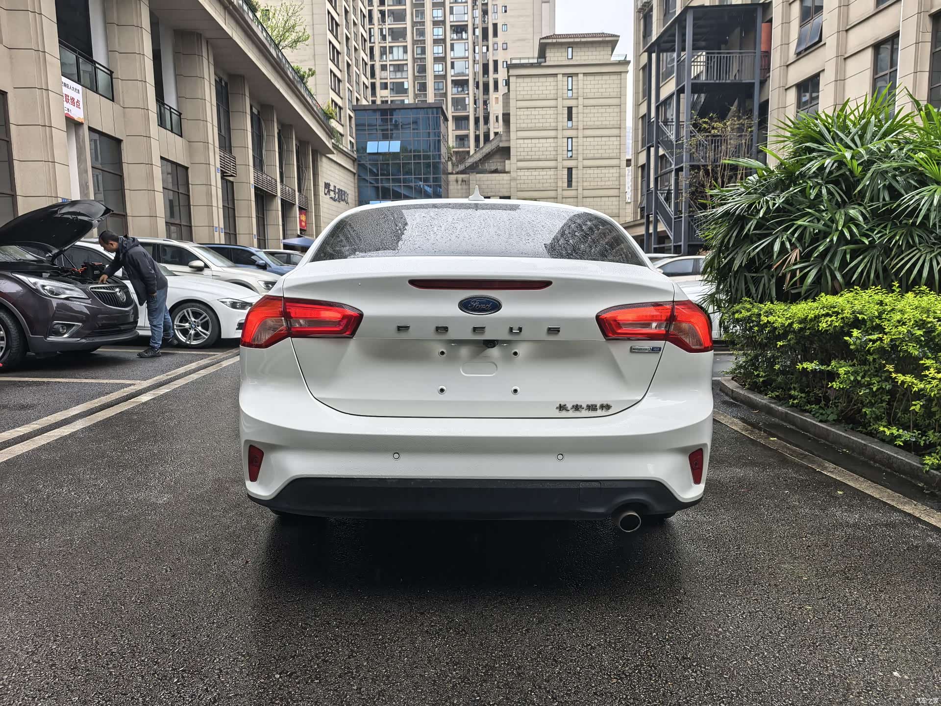 Ford Focus, 2019 11