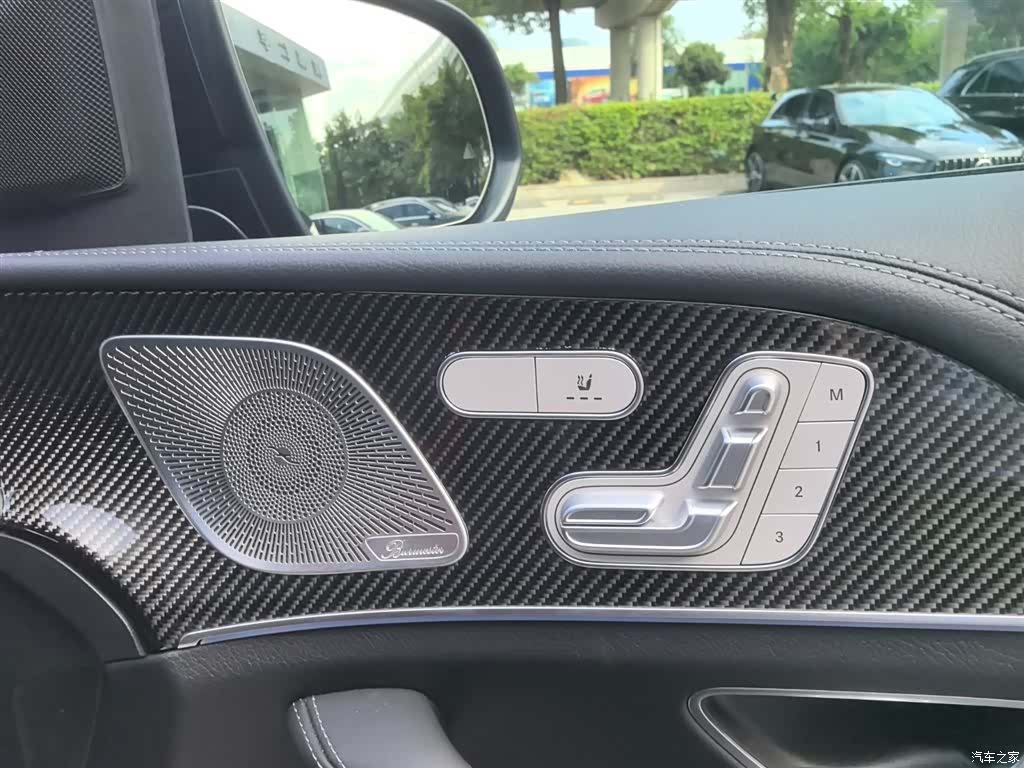 Mercedes-Benz GLE, 2025 16