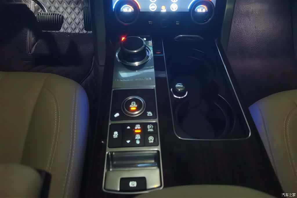Land Rover Range Rover, 2015 16