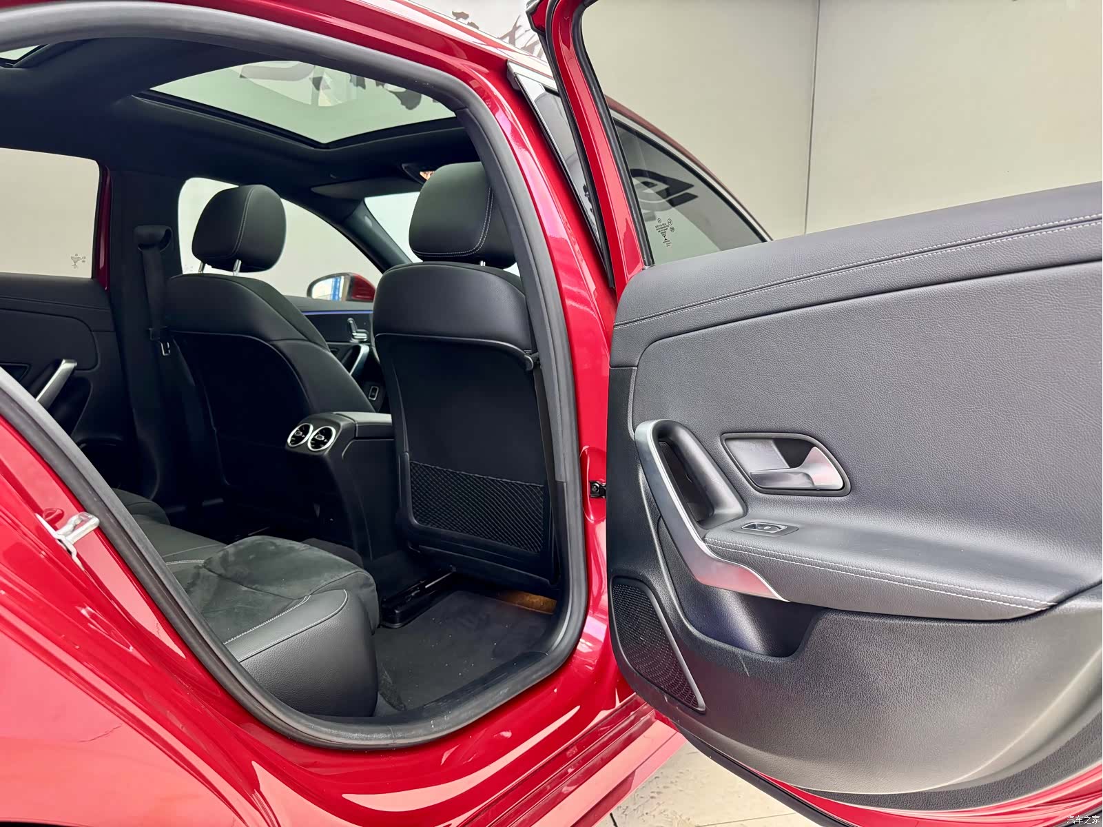 Mercedes-Benz A-Class, 2021 10