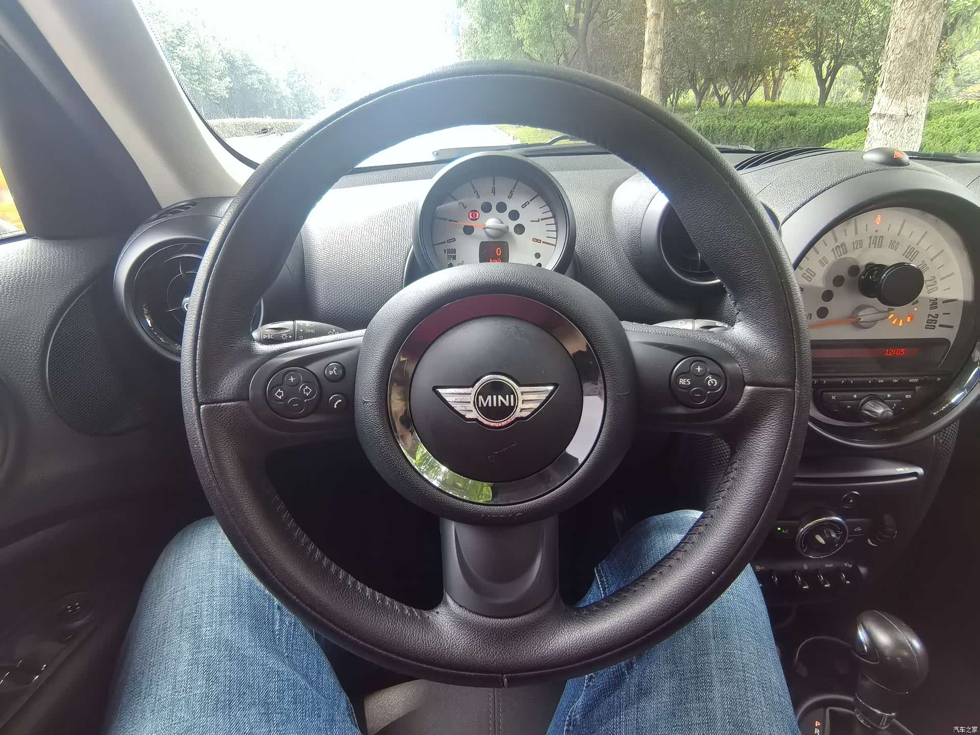 Mini Countryman, 2015 19