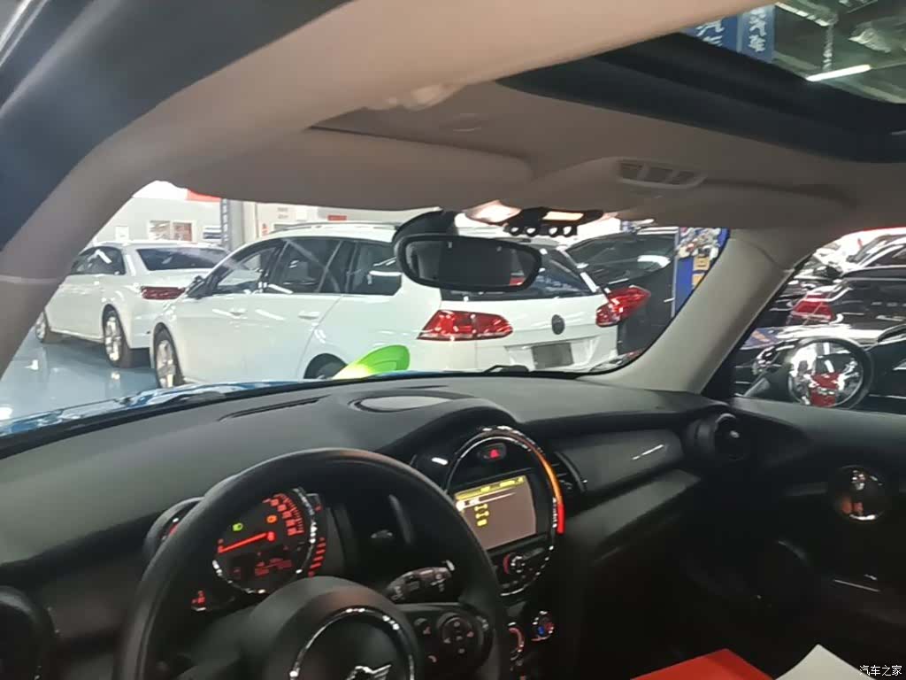 Mini Cooper, 2015 18