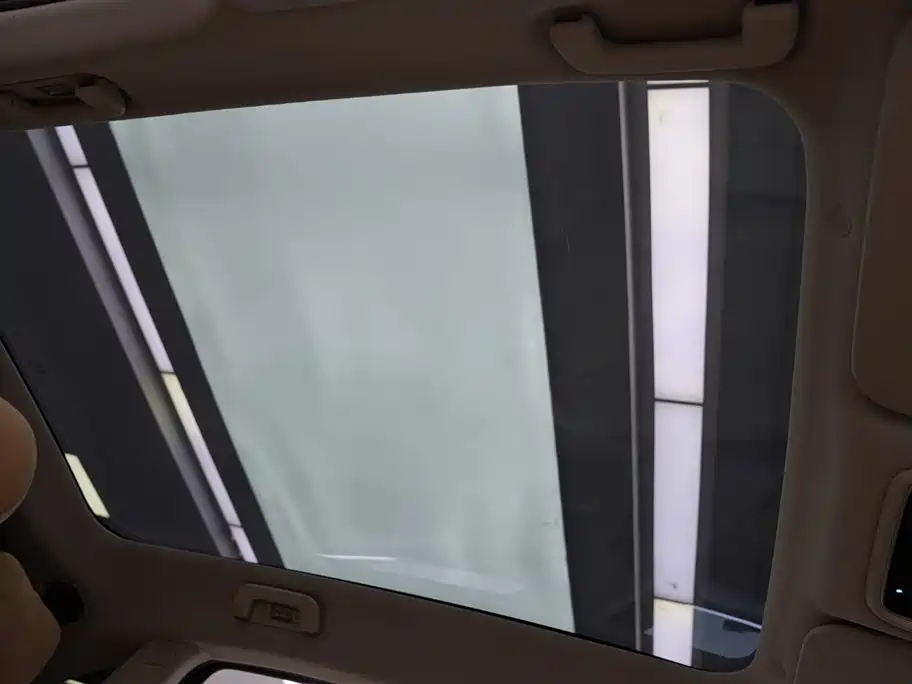 AITO Ask the world M5