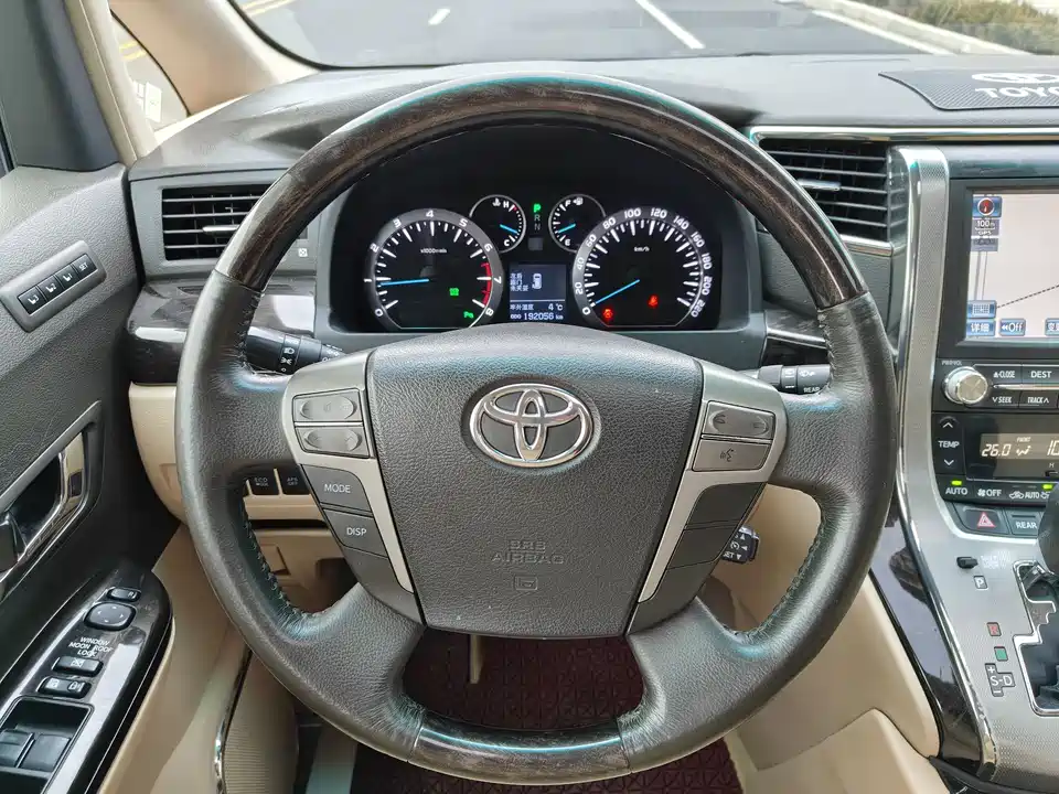Toyota Elfa Toyota Elfa